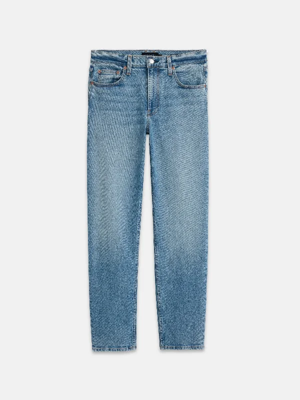 Amber Mid Rise Slim Jean